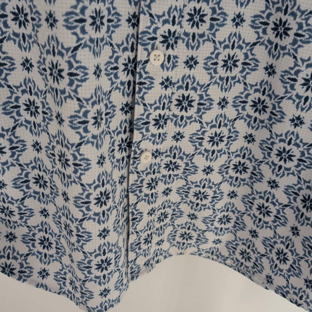 APT 9 Mosaic Pattern Performance Slim Fit Button Up Shirt Blue White Size L - Picture 5 of 8